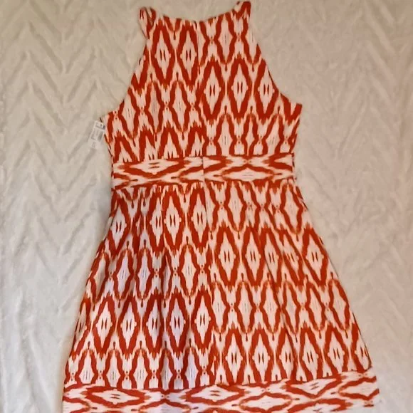 BEAUTIFUL CORAL SPRING/SUMMER DRESS - Picture 4 of 5